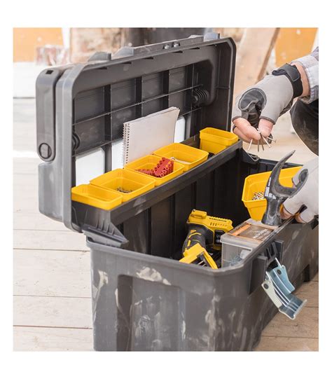 stanley cantilever tool box with metal latches|stanley fatmax 26 inch toolbox.